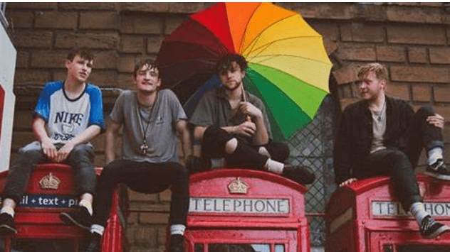 Image of music band Viola Beach